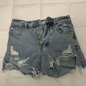 Adika Shorts